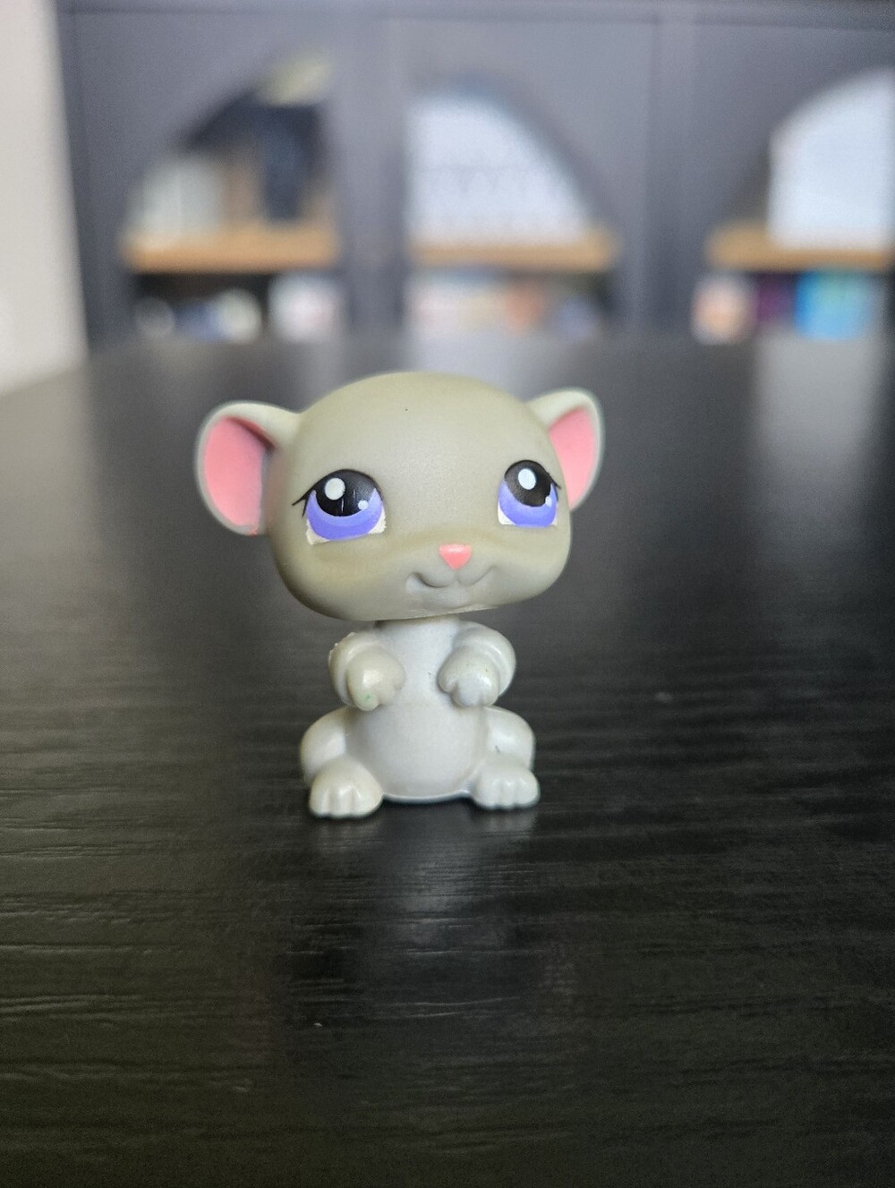 Littlest Pet Shop LPS #105 Mouse Gray With Purple Eyes